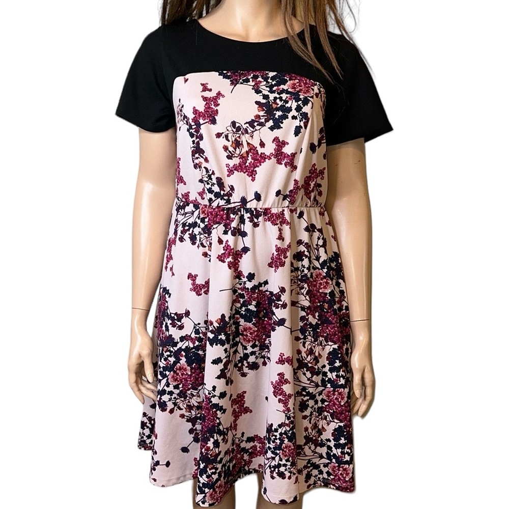 Lane Bryant Sz 18/20 Floral Bkack Dress